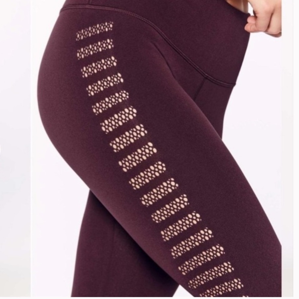 Lululemon Reveal 7/8 Leggings